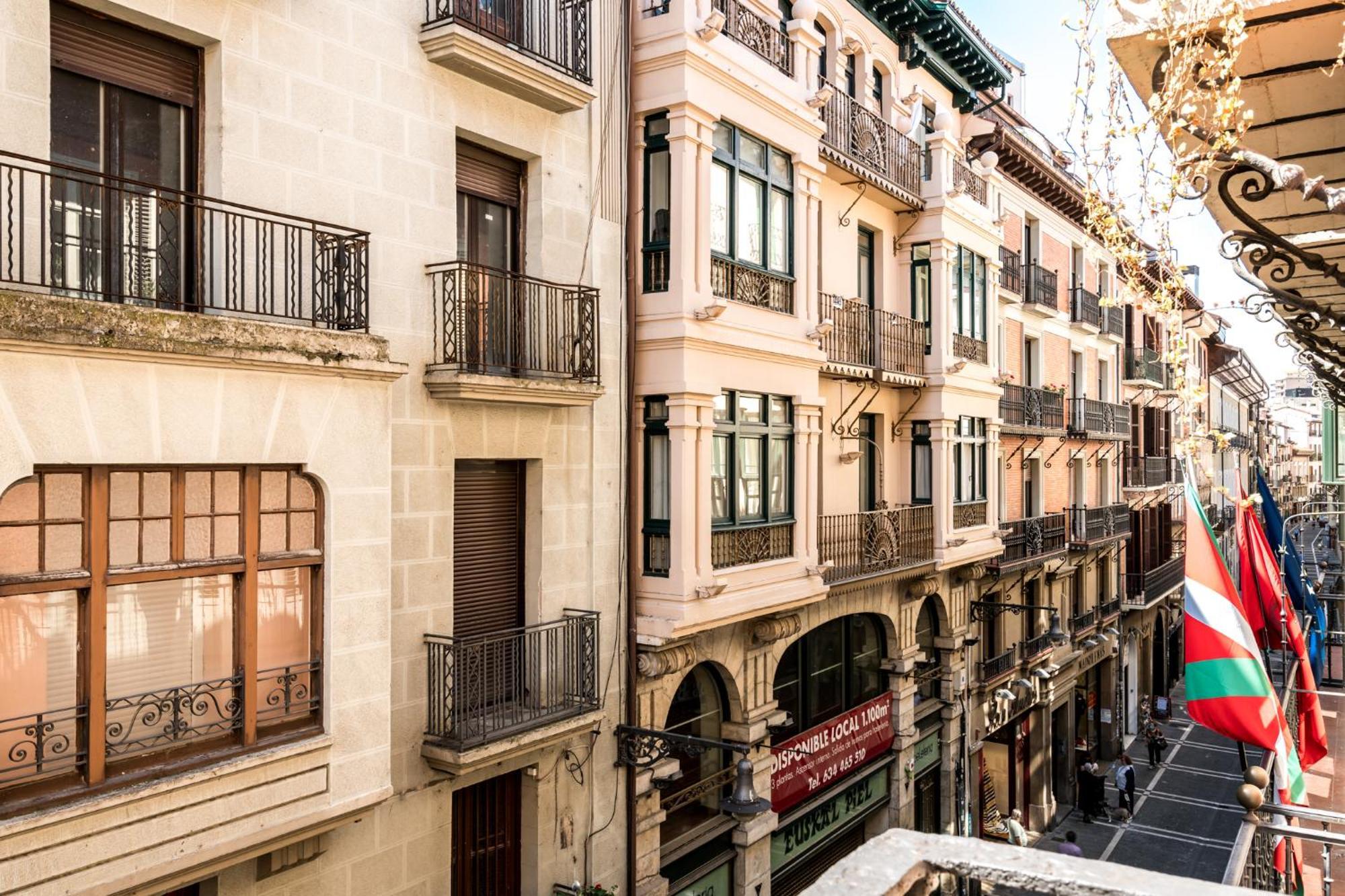 Welcoming Apart Old Town Pamplona Exterior foto